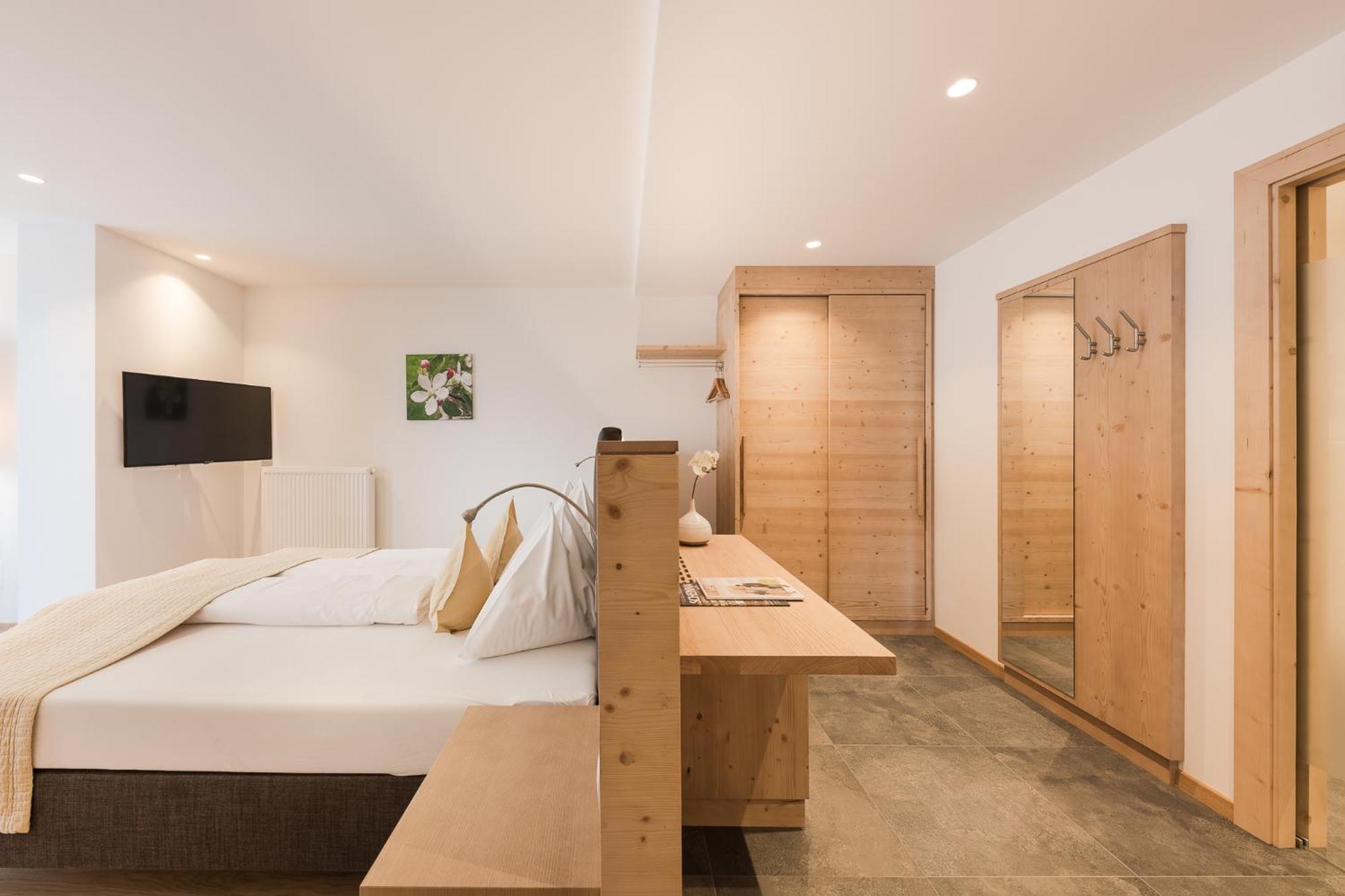 Hotel Kiendl Шена Номер фото