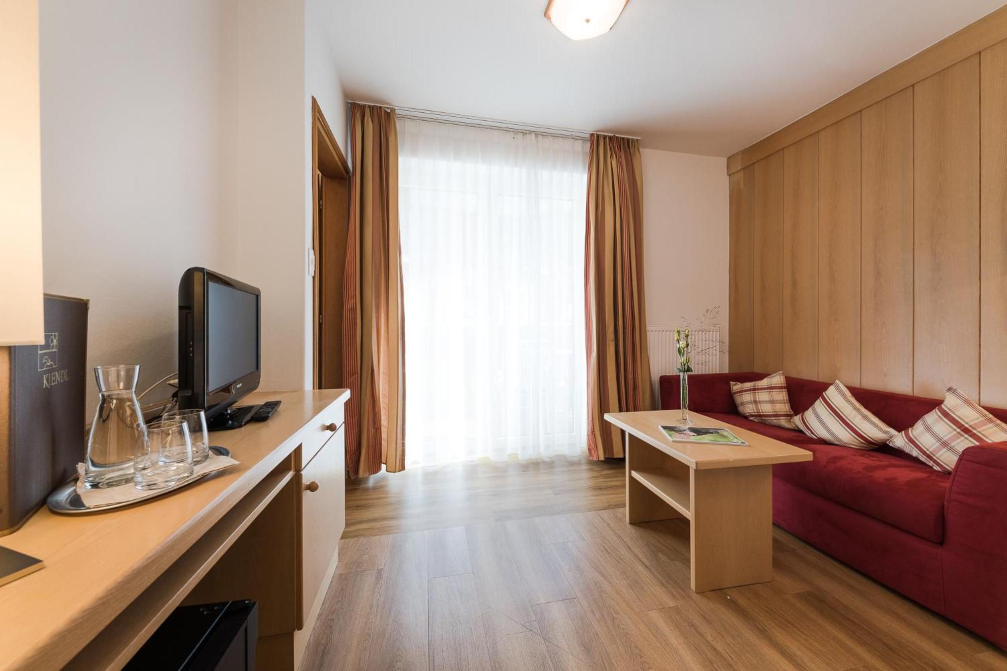 Hotel Kiendl Шена Номер фото
