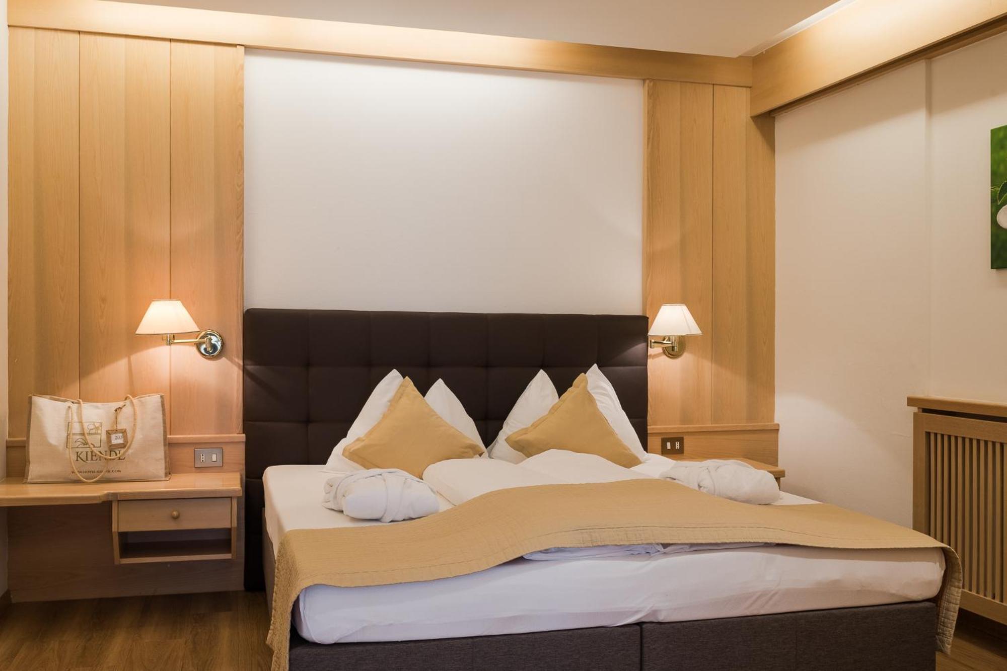Hotel Kiendl Шена Номер фото